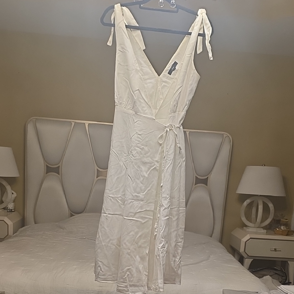 Lulu's White Cotton Tie-Shoulder Midi Wrap Dress Size XS